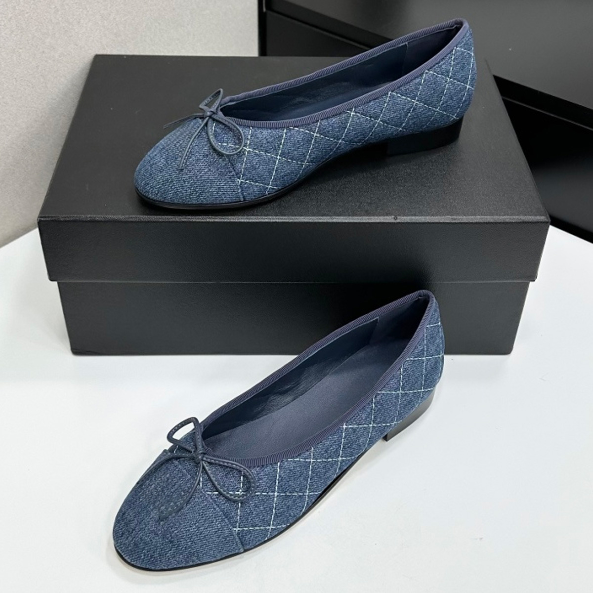 2026 Women's Two-Tone Cap-Toe  - Women Shoes Size บทวิจารณ์และราคา
