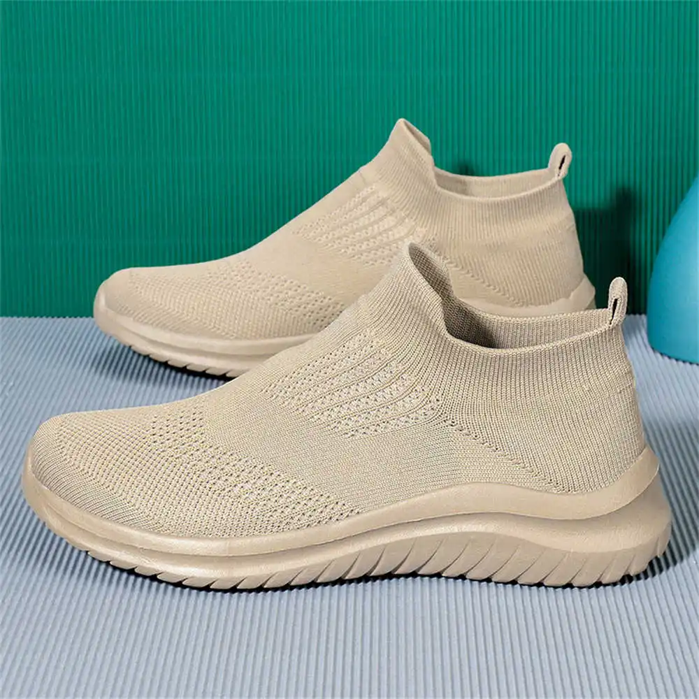 Beige Soft New Novelty Tennis  - Women Shoes Made In Italy บทวิจารณ์และราคา