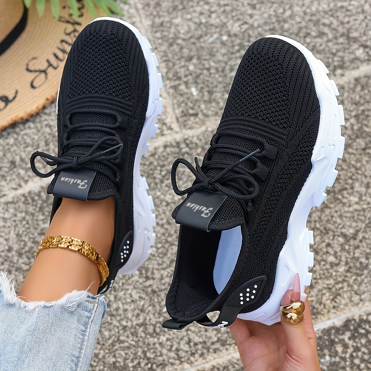 Breathable Knit Sneakers Fashi - Women Shoes Store บทวิจารณ์และราคา