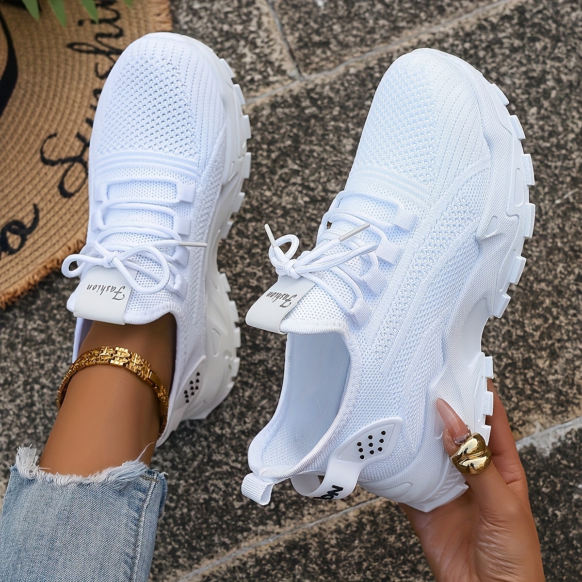 Breathable Knit Sneakers Fashi - Women Shoes Store บทวิจารณ์และราคา