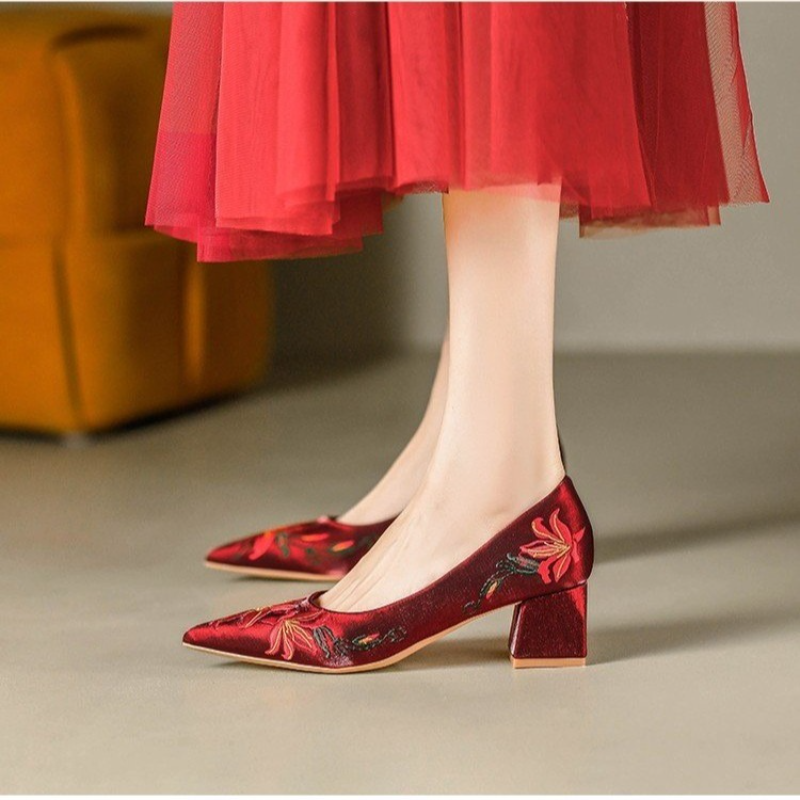 Spring Red Wedding Shoes Embro - Women'S Shoes Naturalizer บทวิจารณ์และราคา