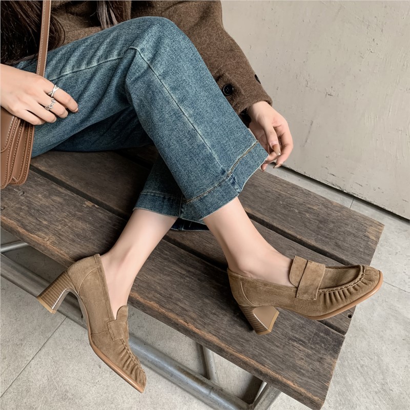 Dilalula 2026 Natural Cow Sued - Women'S Shoes Naturalizer บทวิจารณ์และราคา
